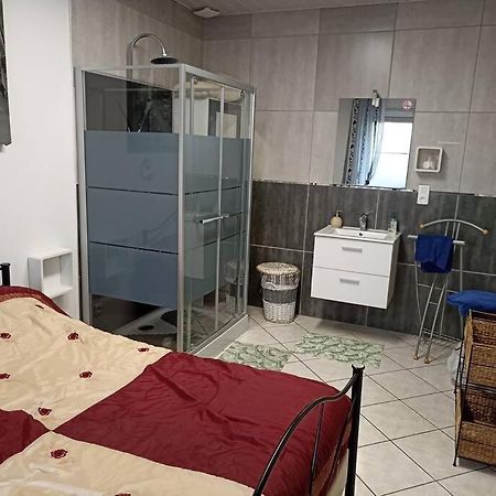 Appartement De 70M2 Tout Equipe Hargarten-aux-Mines Exterior foto